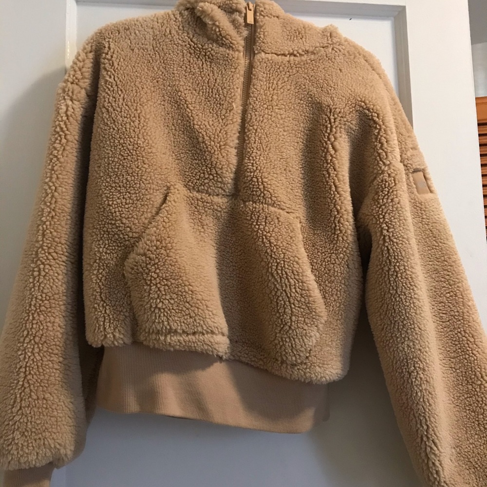Alo Yoga- Streetside Half Zip Sherpa